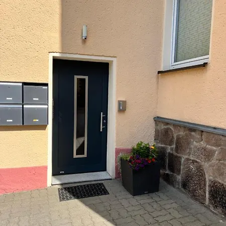 Sehr Schoene Wohnung,Komplett Neu Eingerichtet Limabach - Oberfrohna Exterior foto