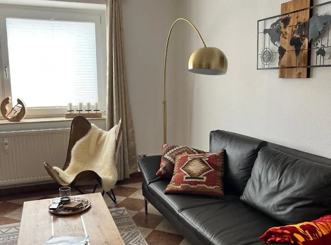 Sehr Schoene Wohnung,Komplett Neu Eingerichtet