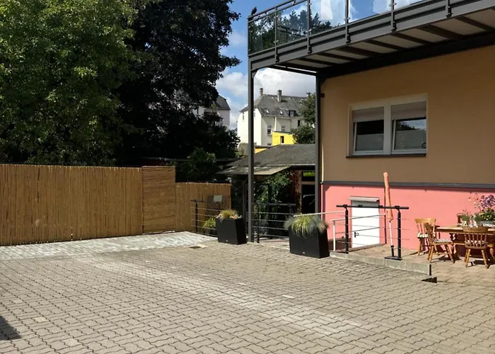 Sehr Schoene Wohnung,Komplett Neu Eingerichtet